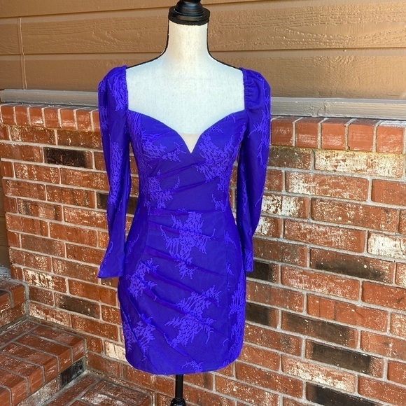 X by NBD Blue Embroidered Lace Overlay Body Con Dress Size XS - Picture 1 of 10